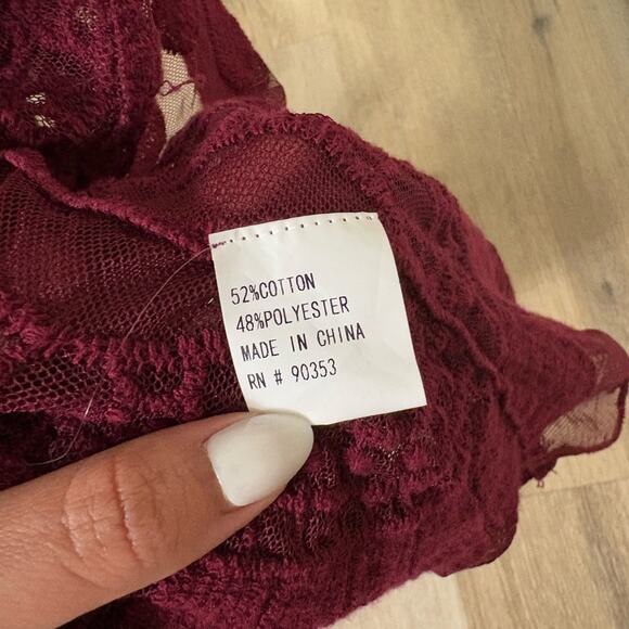 Rebellion Again Burgundy Woman's Lace Open Front Long Kimono Cardigan Small - Picture 5 of 6